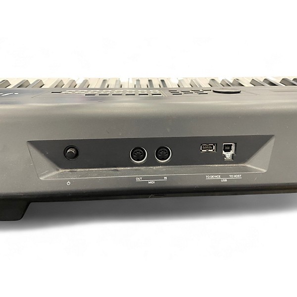 Used Yamaha MX88 Synthesizer