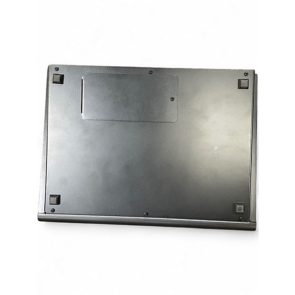 Used Behringer Xenyx 1002B 5-Channel Unpowered Mixer