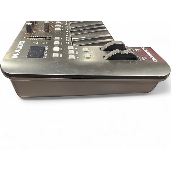 Used M-Audio Oxygen 25 Key MIDI Controller