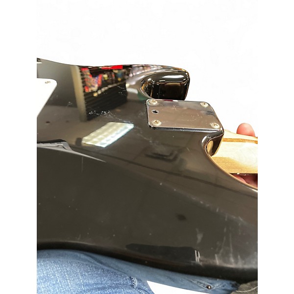 Used 1996 Fender Standard Stratocaster HSS Floyd Rose Black Solid Body Electric Guitar