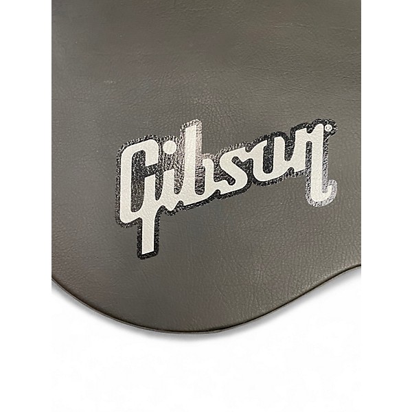 Used Gibson Les Paul Classic TRANSLUCENT CHERRY Solid Body Electric Guitar