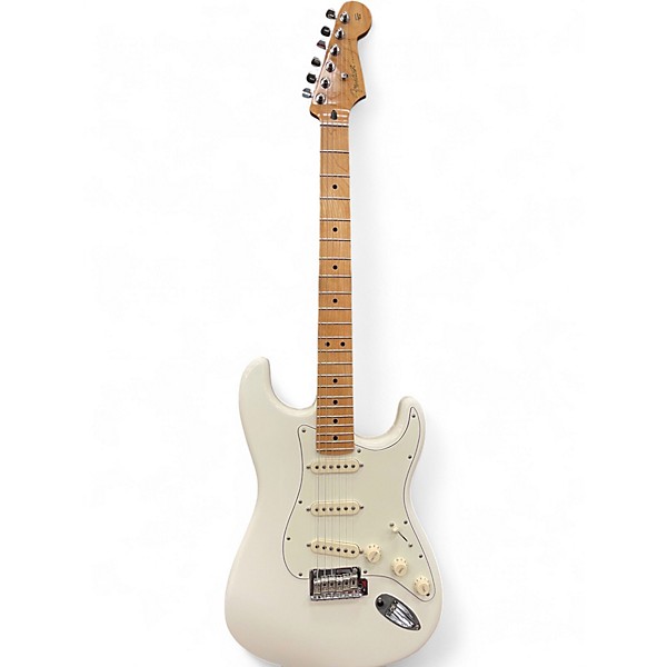 Used Fender Player Stratocaster polar white Solid Body Electric Guitar