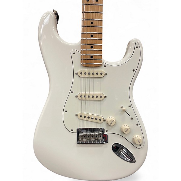 Used Fender Player Stratocaster polar white Solid Body Electric Guitar