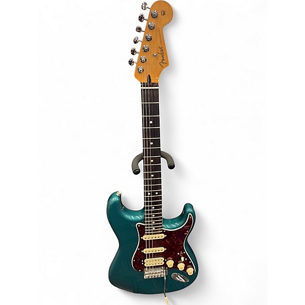 Used 2024 Fender LIMITED EDITION PLAYER II STRATOCASTER HSS ROSEWOOD Ocean Turquoise Solid Body Electric Guitar