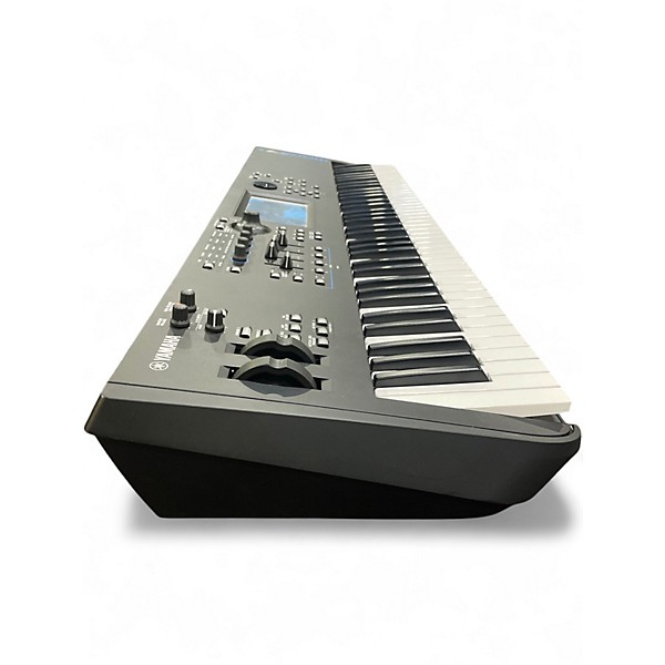Used Yamaha MODX7+ Synthesizer Synthesizer