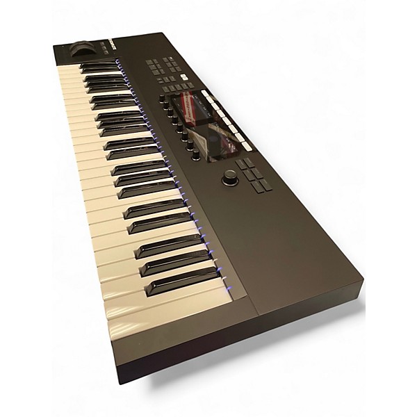Used Native Instruments Komplete Kontrol S49 MK2 MIDI Controller