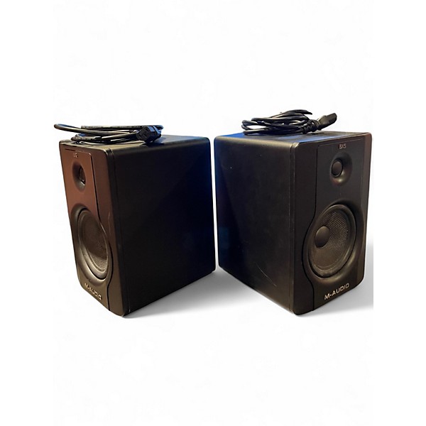 Used M-Audio BX5 D2 Pair Powered Monitor