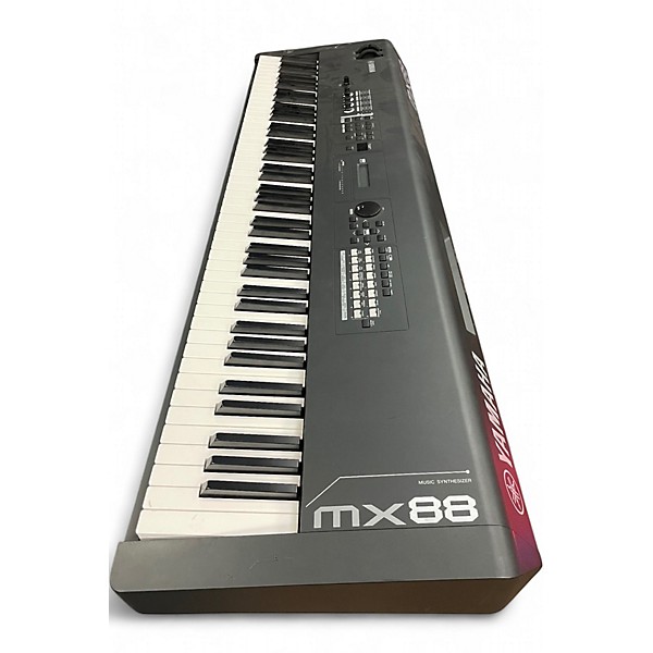 Used Yamaha MX88 Synthesizer