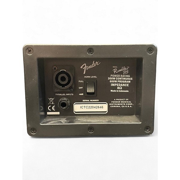 Used Fender Rumble 115 Bass Cabinet