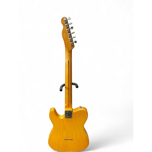 Used Fender American Vintage '52 Telecaster Butterscotch Solid Body Electric Guitar