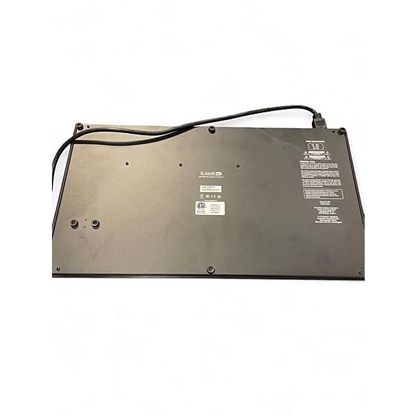 Used Line 6 Helix LT Effect Processor