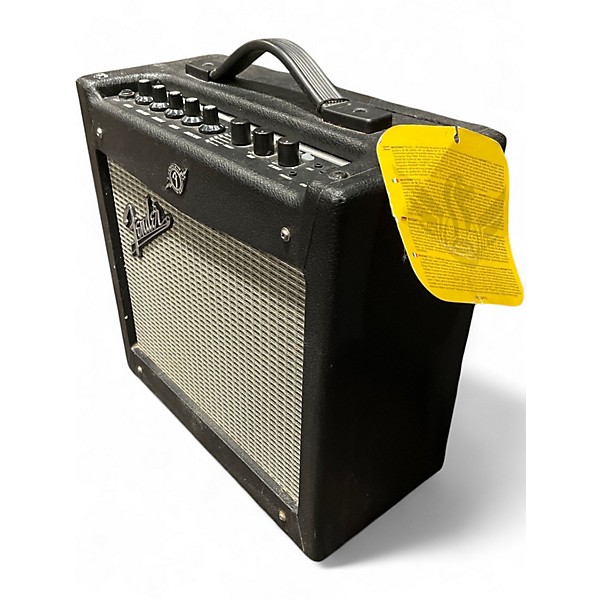 Used Fender Mustang I V2 20W 1X8 Guitar Combo Amp