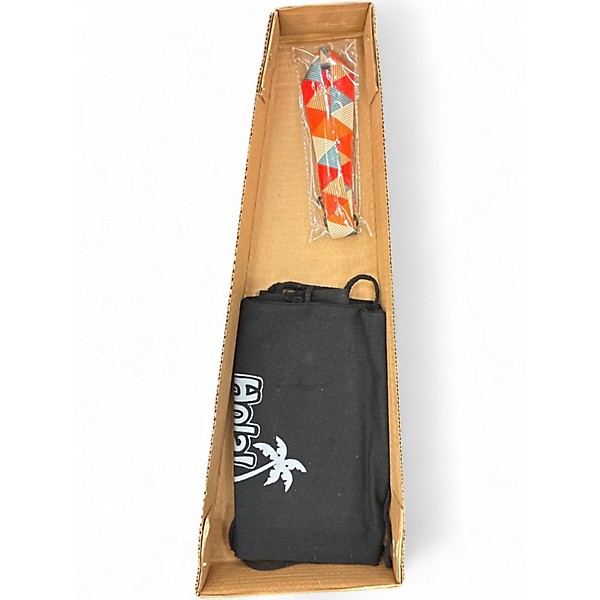 Used Hola! HM 21 UKELELE BUNDLE red Ukulele