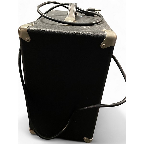 Used Fender Rumble 15 V2 15W 1X8 Bass Combo Amp