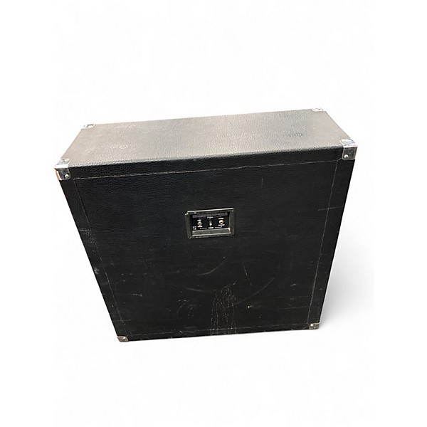 Used Behringer BG4125 Guitar Cabinet