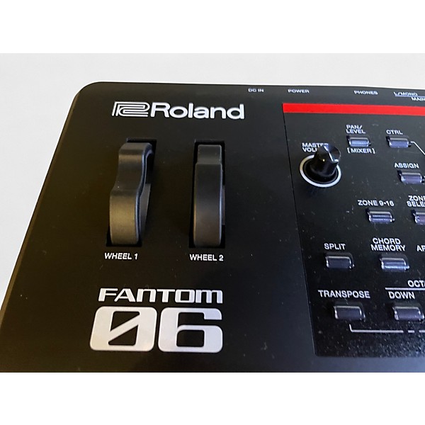 Used Roland Fantom 06 Keyboard Workstation
