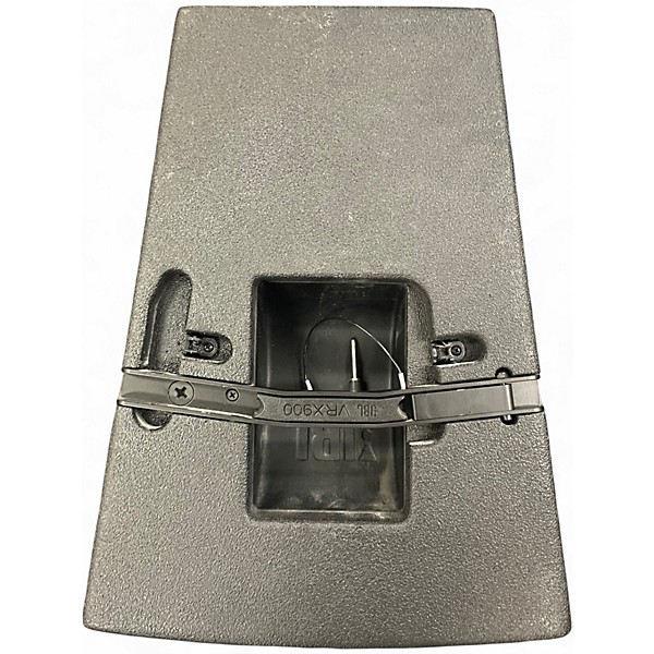 Used JBL VRX932LAP Powered Speaker