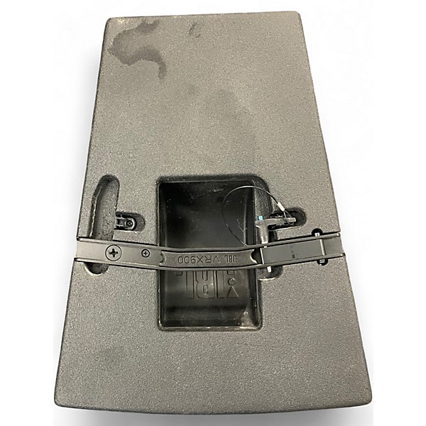 Used JBL VRX932LAP Powered Speaker