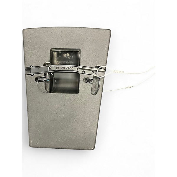 Used JBL VRX932LAP Powered Speaker