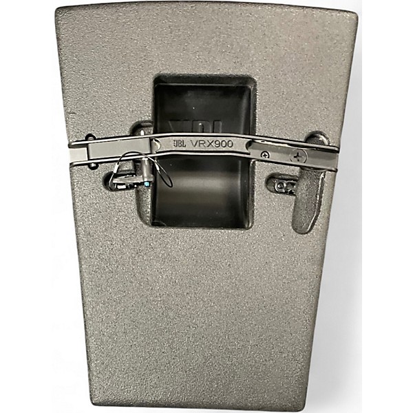 Used JBL VRX932LAP Powered Speaker