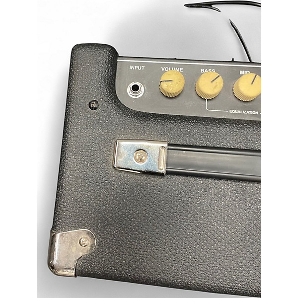 Used Fender Rumble 15 15W 1X8 Bass Combo Amp