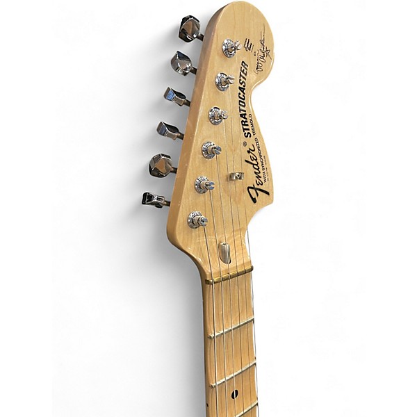 Used 2017 Fender Artist Series Yngwie Malmsteen Stratocaster Vintage White Solid Body Electric Guitar