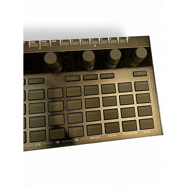 Used KORG SQ-64 Synthesizer