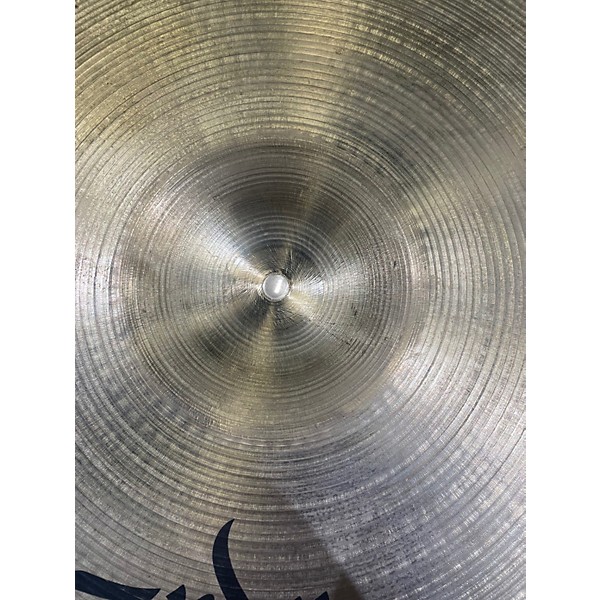 Used Zildjian 18in avedis 18 inch thin crash   Cymbal
