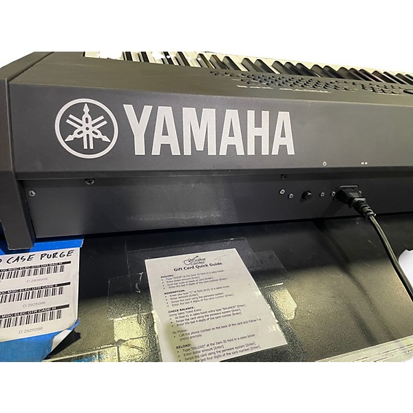 Used Yamaha Motif XF8 88 Key Keyboard Workstation