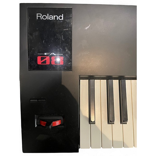 Used Roland FA08 Keyboard Workstation