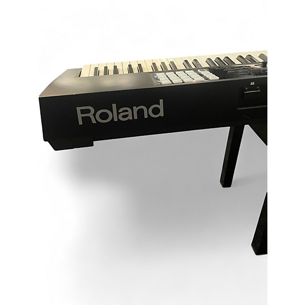 Used Roland FA08 Keyboard Workstation