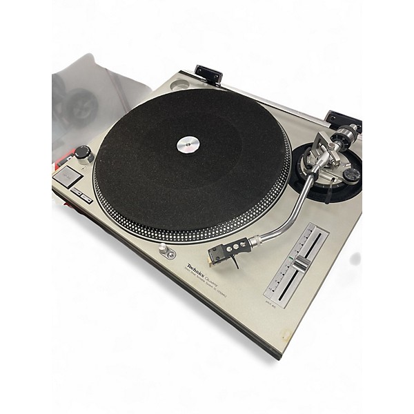 Used Technics SL1200MK2 Turntable
