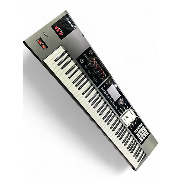 Used Roland Fantom 07 Keyboard Workstation