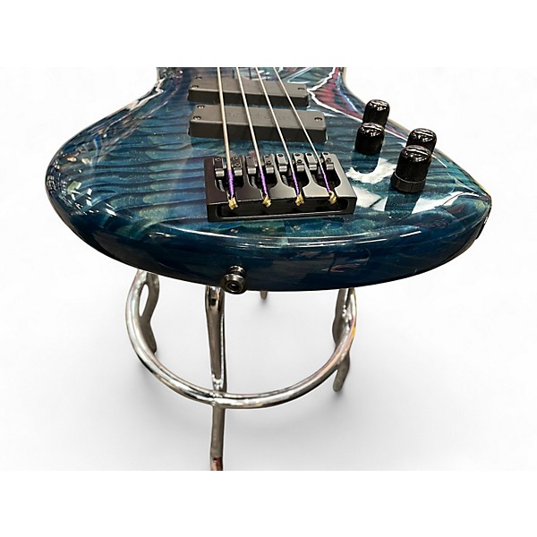 Used Roscoe LG3000 Quilted Blue  Electric Bass Guitar