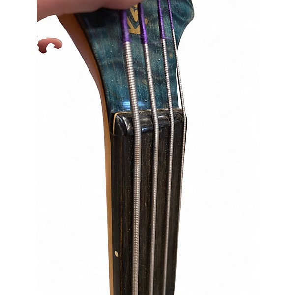 Used Roscoe LG3000 Quilted Blue  Electric Bass Guitar