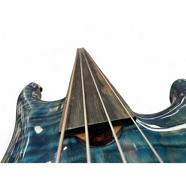 Used Roscoe LG3000 Quilted Blue  Electric Bass Guitar