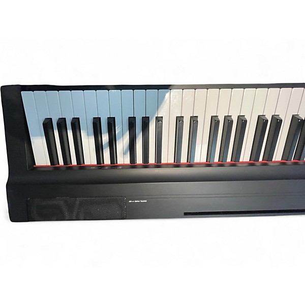 Used Yamaha P125 Digital Piano