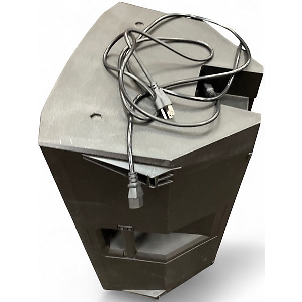 Used Mackie Mackie Thump 15A Powered Speaker Powered Speaker