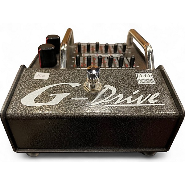 Used Akai Professional D2G G-DRIVE Effect Pedal
