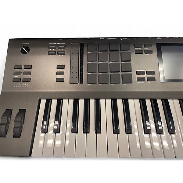 Used Akai Professional MPCKeys61 Production Controller