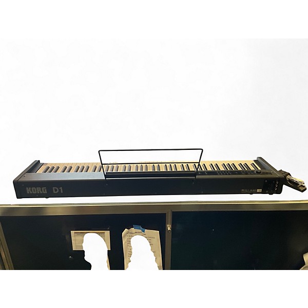 Used KORG D1 Stage Piano