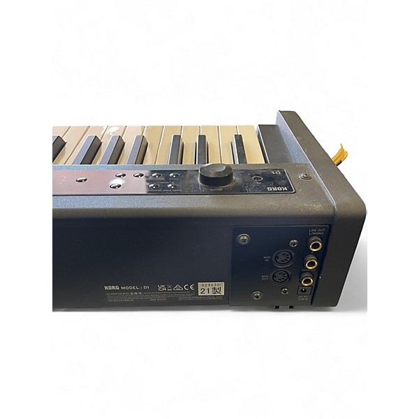 Used KORG D1 Stage Piano