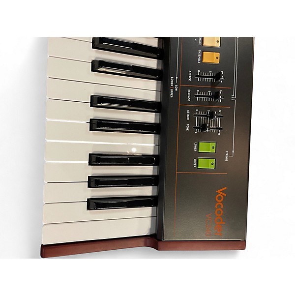 Used Behringer VC340 Synthesizer