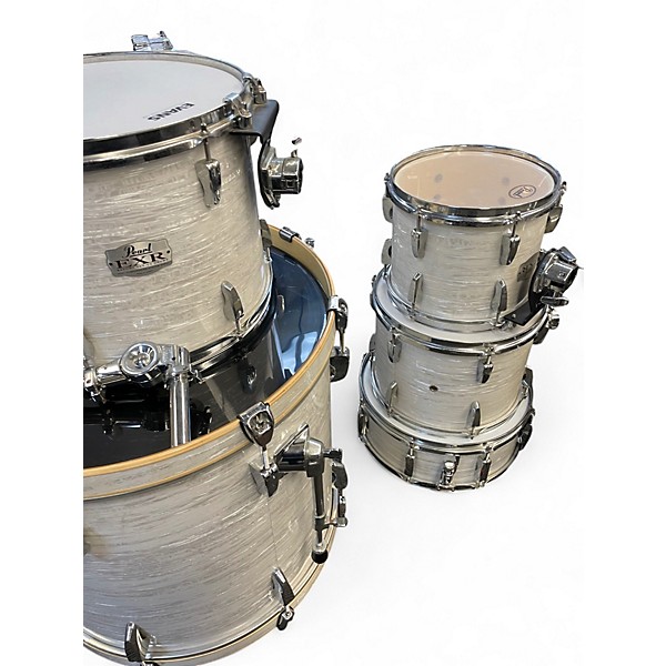 Used Pearl 5 Piece exr oyster white pearl Drum Kit