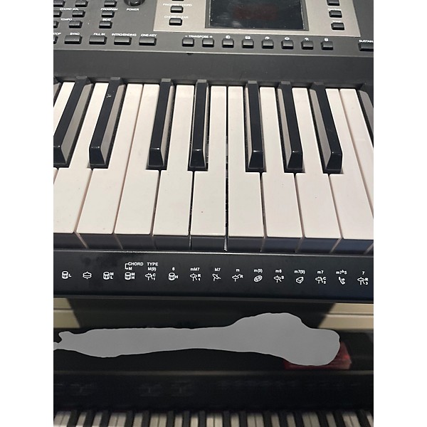 Used Alesis BRAVO 61 Digital Piano