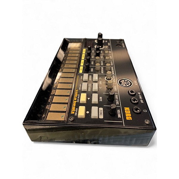 Used Korg volca beats Synthesizer