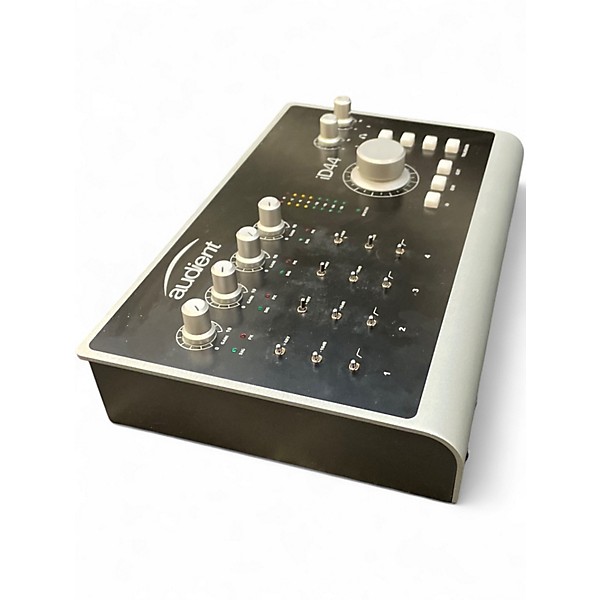 Used Audient ID44 Audio Interface