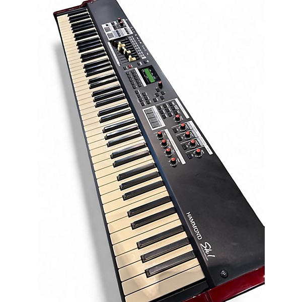 Used Hammond SK1 Organ