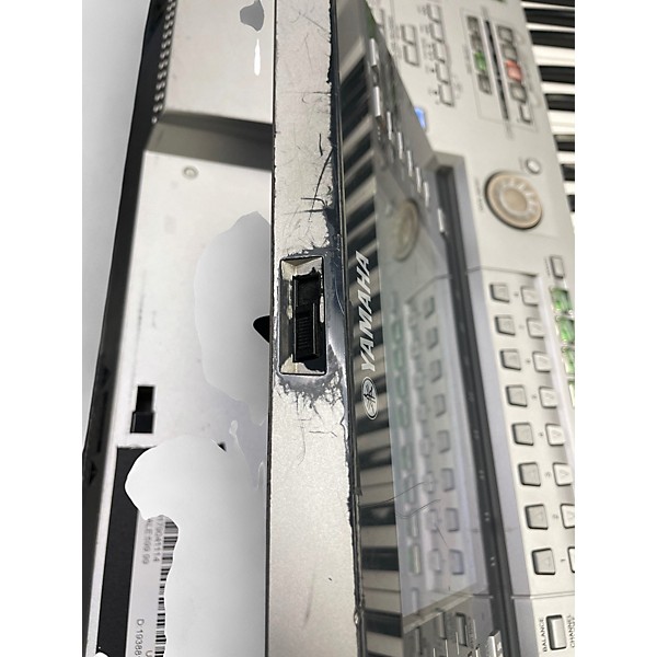 Used Yamaha Tyros 2 Keyboard Workstation