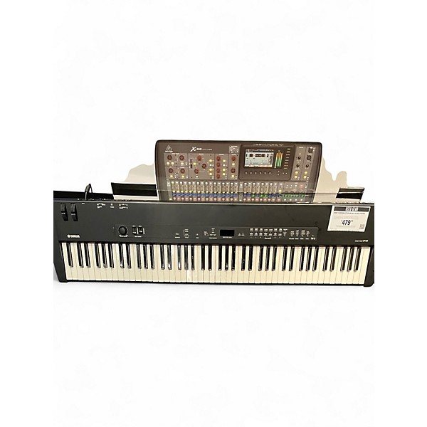 Used Yamaha CP33 88 Key Stage Piano